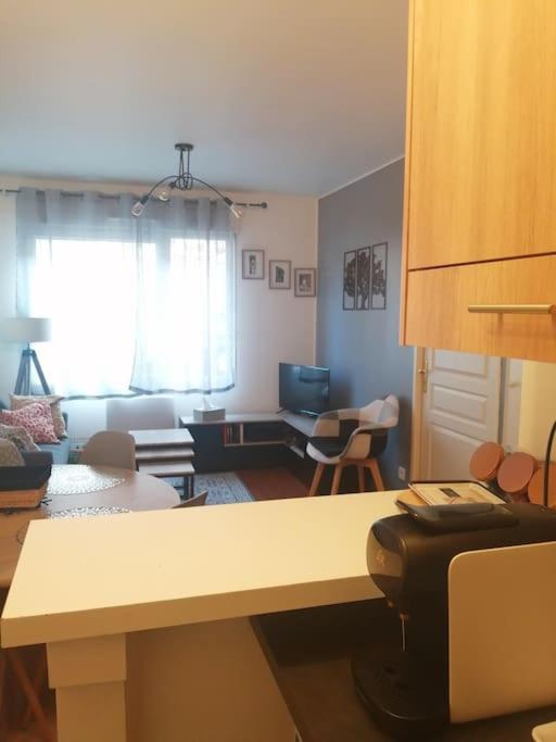 Fadil Apartman Valenciennes Kültér fotó