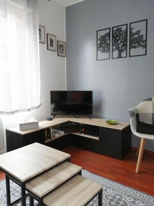 Fadil Apartman Valenciennes Kültér fotó