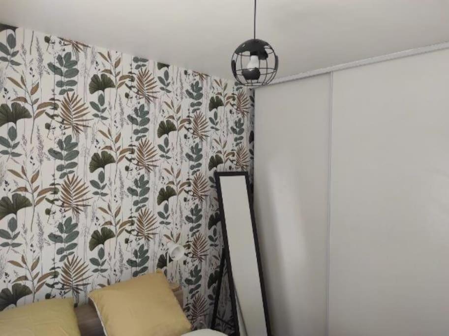 Fadil Apartman Valenciennes Kültér fotó